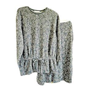 Kathy Daniels Knit Floral Top Skirt Set Size L Drawstring Waist Gray Long Sleeve